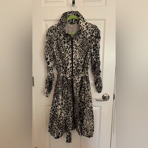 Samuel Dong Leopard Print Jacket with Zip-Up